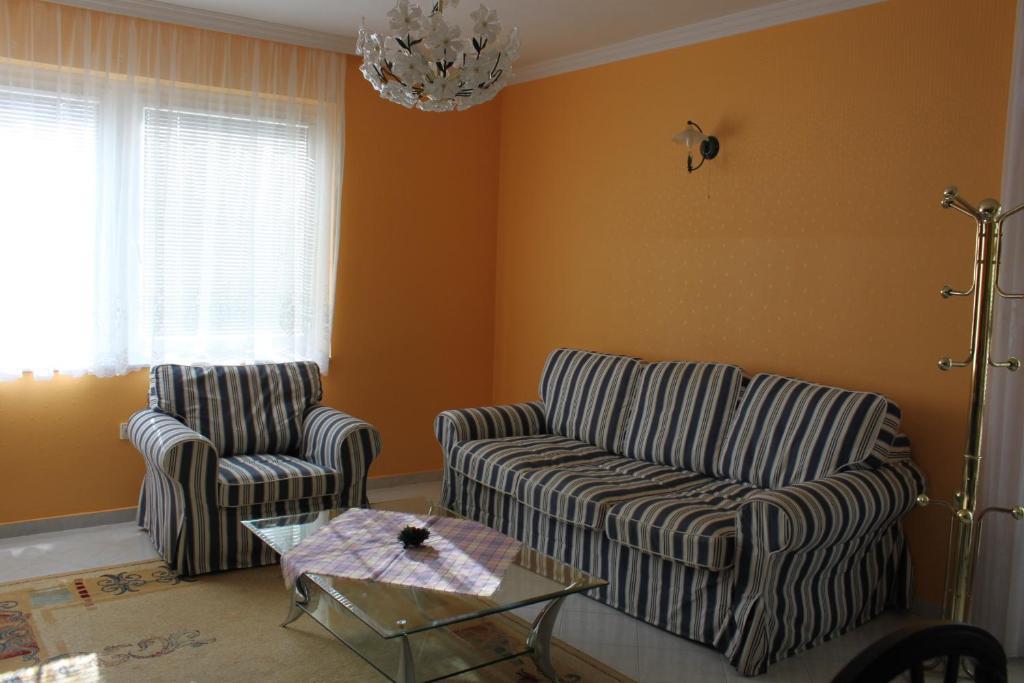 Orwa Apartmanok - Cedrus Koez Zalakaros Rum bild