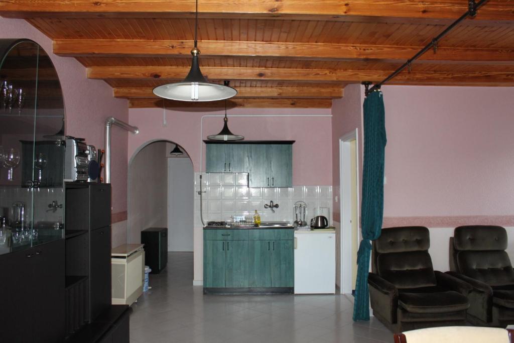 Orwa Apartmanok - Cedrus Koez Zalakaros Rum bild